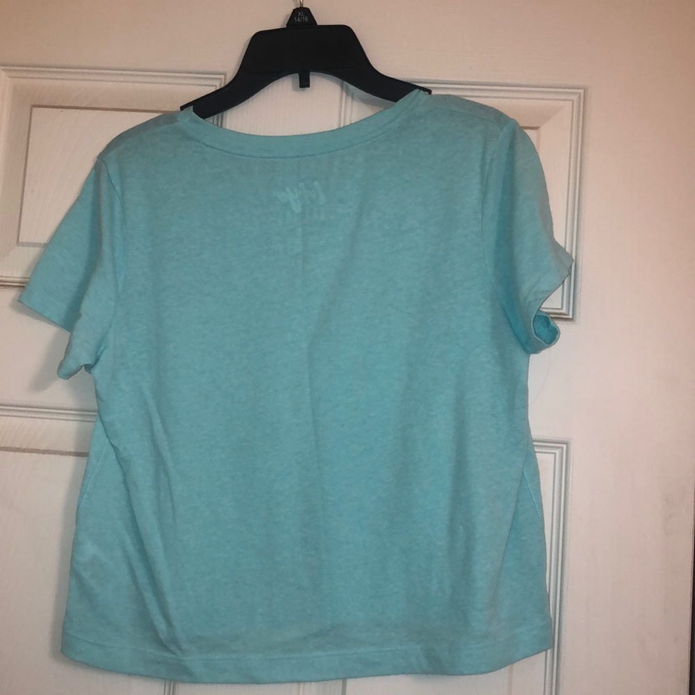 shirt - Picture 3 of 3